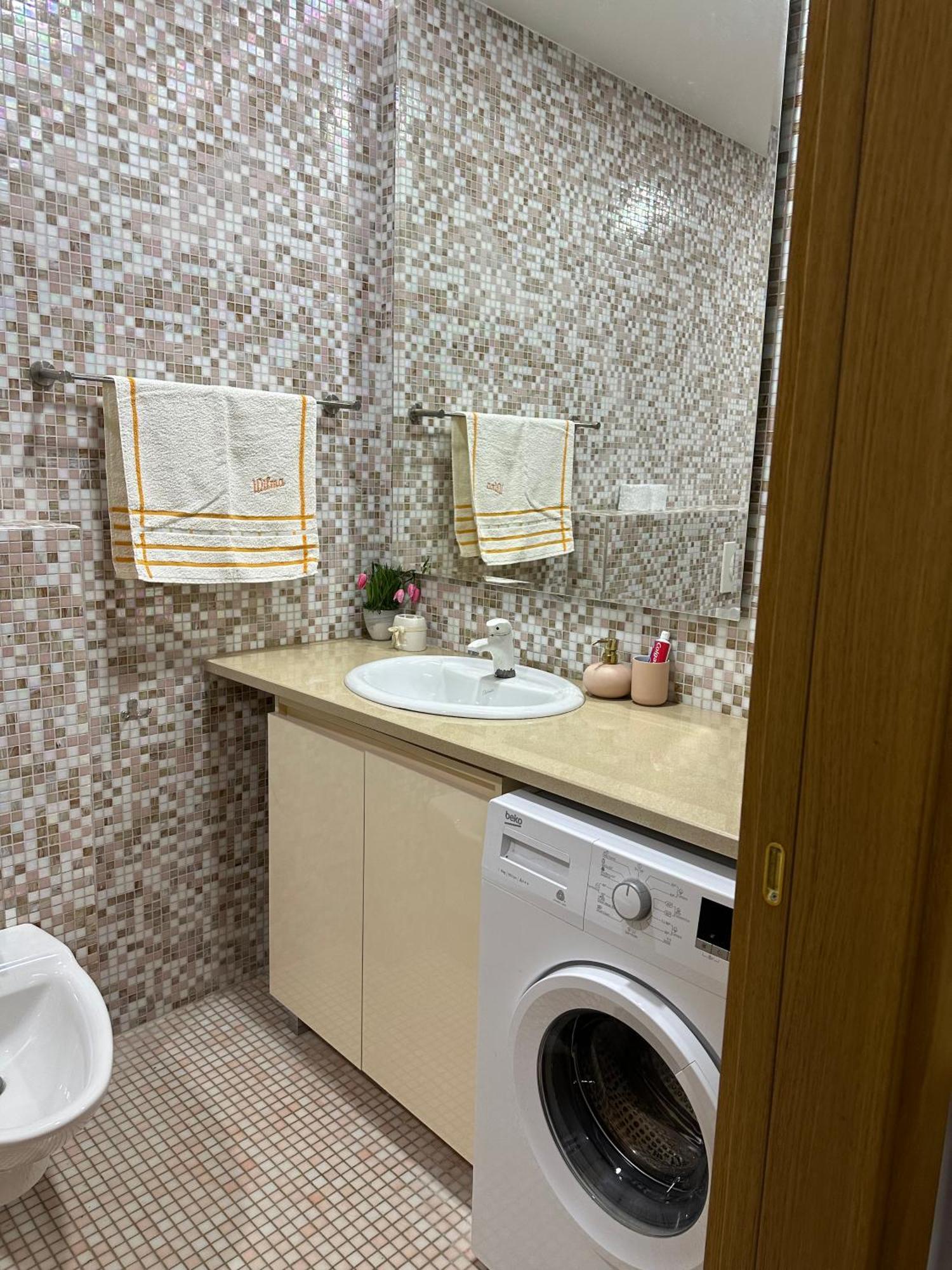 Dry Lake Apartment Tiranë Ngoại thất bức ảnh