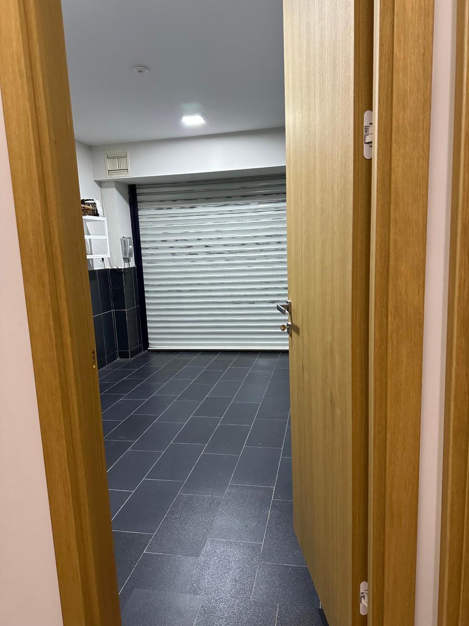 Dry Lake Apartment Tiranë Ngoại thất bức ảnh