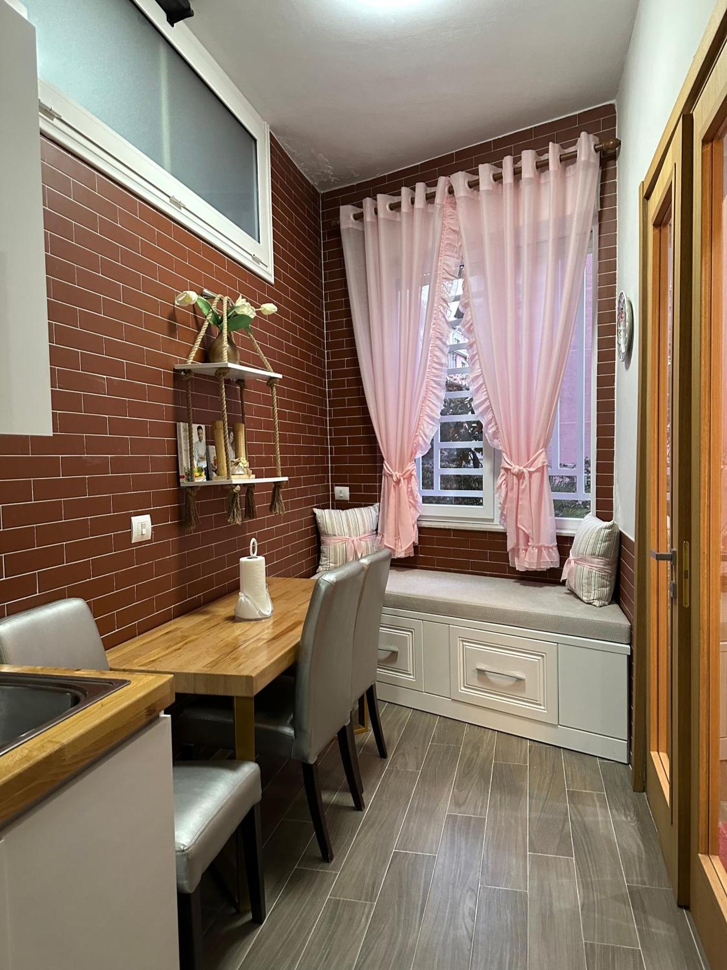 Dry Lake Apartment Tiranë Ngoại thất bức ảnh